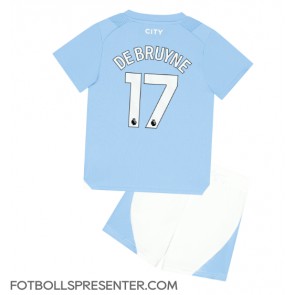 Manchester City Kevin De Bruyne #17 Hemmatröja Barn 2023-24 Kortärmad (+ korta byxor)
